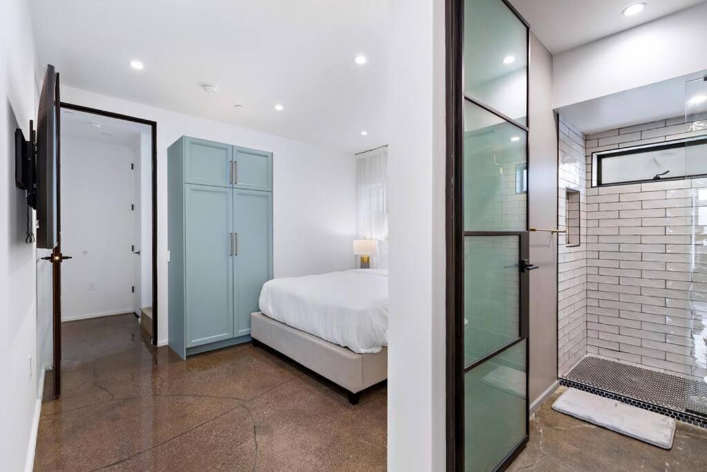4br Modern & Spacious Townhouse W/ Free Parking Apartamento Los Angeles
